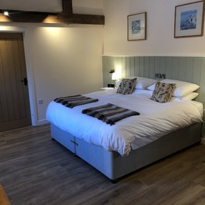 East Cottage Bedroom 1